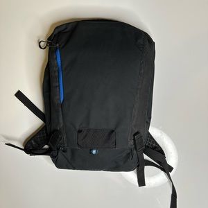 Osprey NWOT “Google Commuter” Ltd Edition Backpack Travel Organizer & Raincover